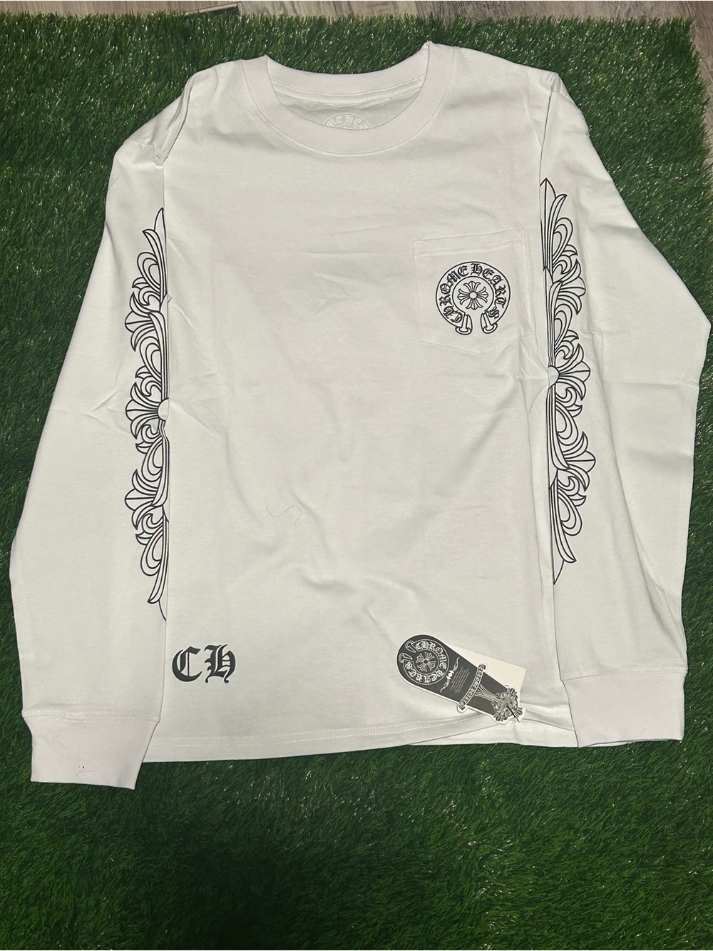 White chrome heart long sleeve